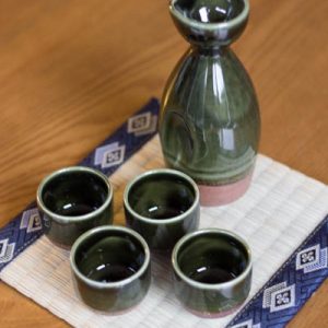 Mino Ware Sake Set Green Oribe